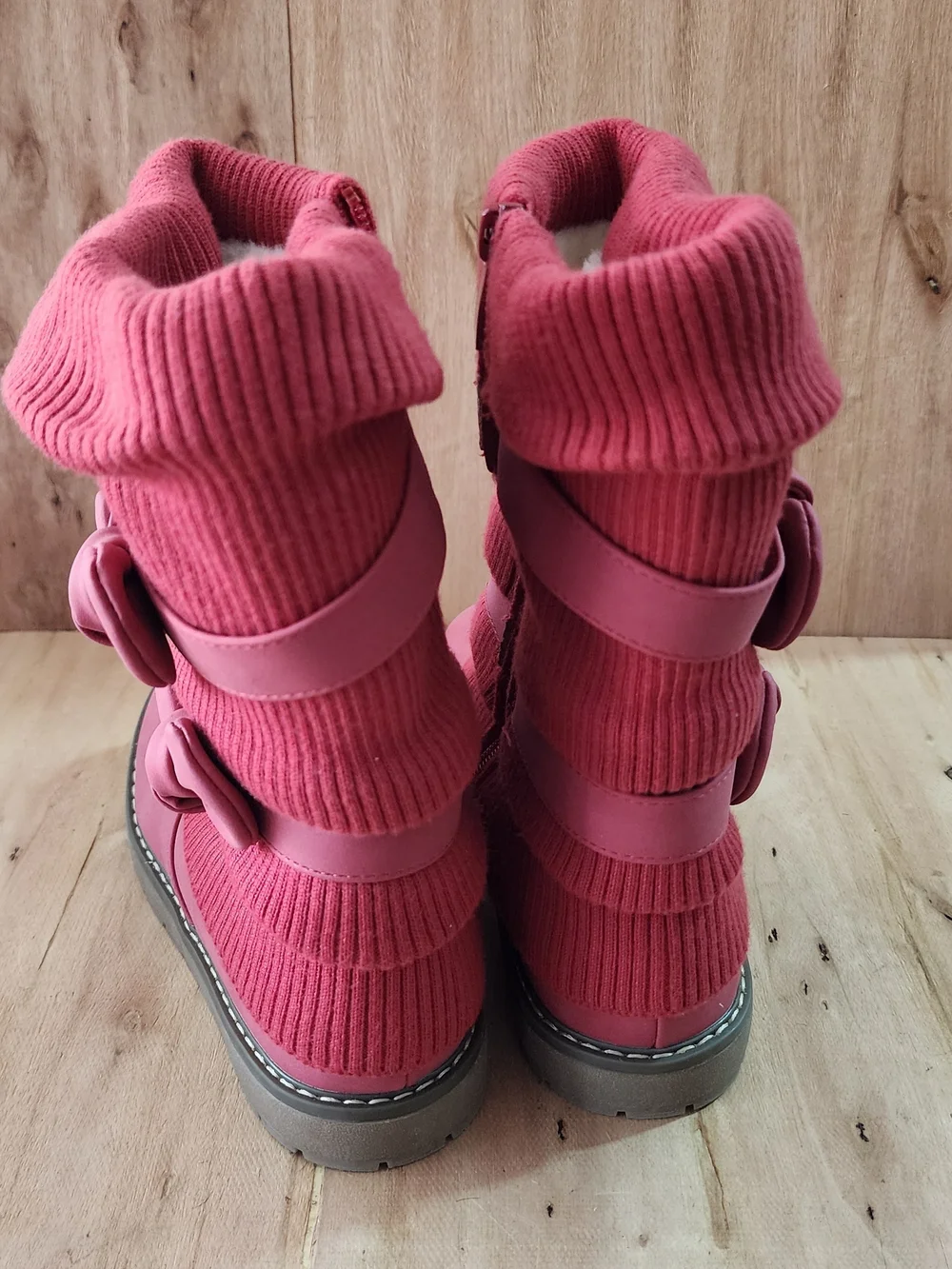Dream Pairs Red Knit Cuff Faux Fur Lined Boot Size 2